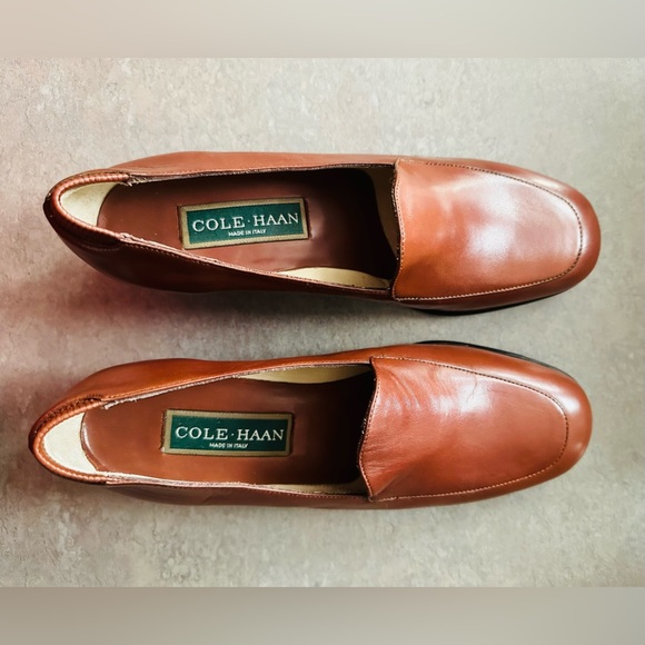 VINTAGE MADE IN ITALY COLE HAAN “GIANA” SHOES - Picture 3 of 10